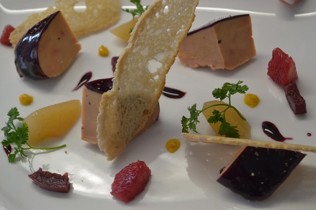 Logis Hotel Clair Matin Le Chambon-sur-Lignon Eksteriør billede